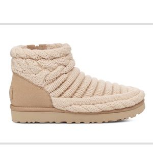 Classic Mini Chunky Knit Ugg Boots
